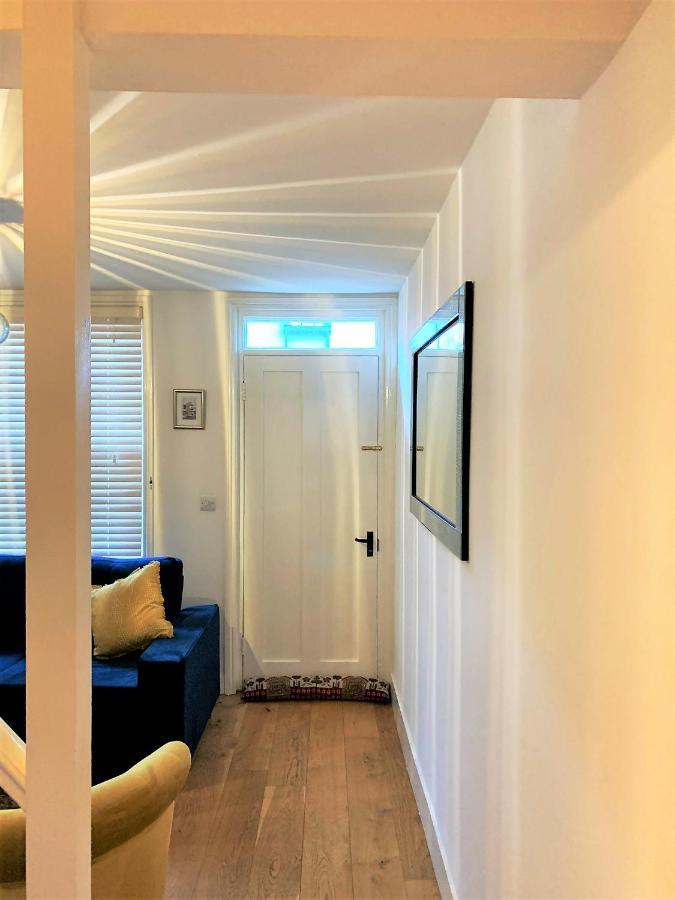 Riverside Channel5 "Holidays Homes In The Sun" Featured Central Canterbury Cottage With Free Parking ภายนอก รูปภาพ